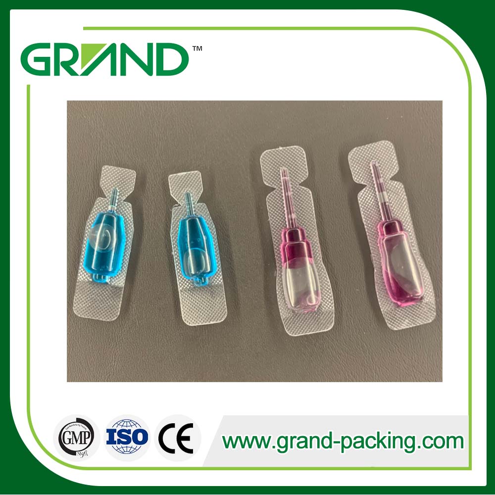 COVID-19 Solusi Diagnostik Mono Dosis Botol Plastik Membentuk Mesin Penyegelan Isi